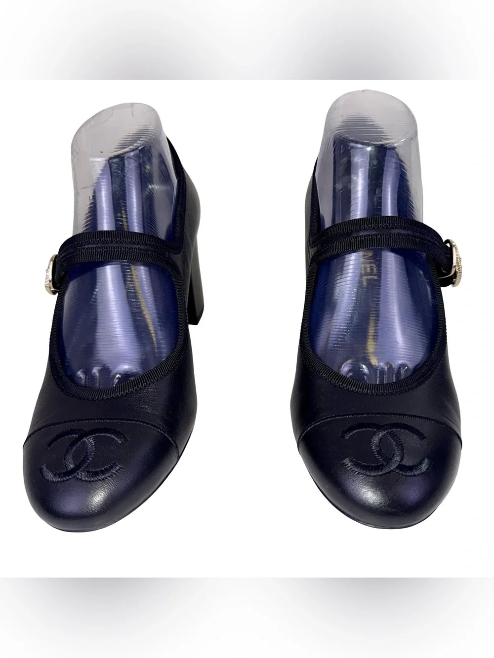 CHANEL MARY JANE PUMPS IN BLACK LAMBSKIN LEATHER